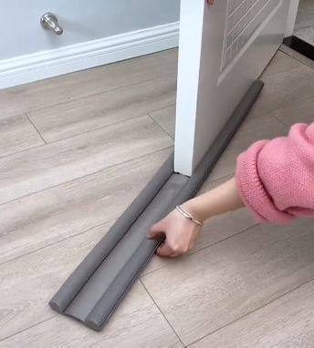 Protège bas de porte